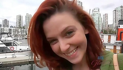 Emma Evins In A Couples Day That Ends With A Blowjob In The Tub