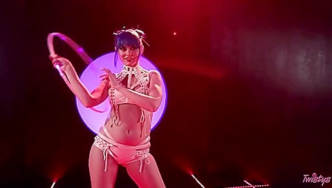 Kinky Long-legged Babe Solo Video