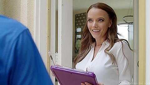 Pristine Edge - Housewifes Backdoor Delivery Hot Video